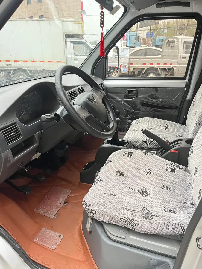 2019 WuLing RongGuang Mini Truck 1.5L 107HP L4 5MT,autocango,china used car exporter,china ev exporter,chinese used car exporter,chinese used ev exporter
