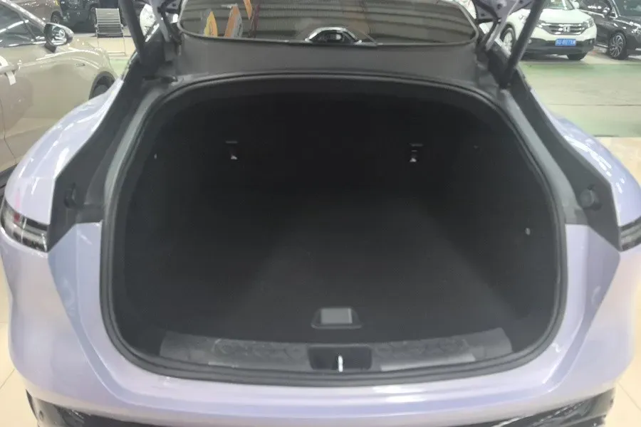 2025 Avatr 06 REEV 156HP REEV,autocango,china used car exporter,china ev exporter,chinese used car exporter,chinese used ev exporter