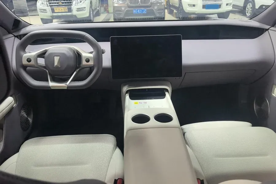 2025 Avatr 06 REEV 156HP REEV,autocango,china used car exporter,china ev exporter,chinese used car exporter,chinese used ev exporter