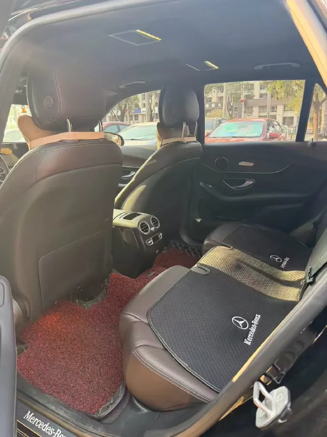 2022 Mercedes-Benz GLC Class 2.0T 258HP L4 9AT,autocango,china used car exporter,china ev exporter,chinese used car exporter,chinese used ev exporter