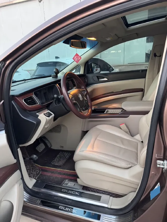 2018 Buick GL8 2.0T 260HP L4 6AT,autocango,china used car exporter,china ev exporter,chinese used car exporter,chinese used ev exporter