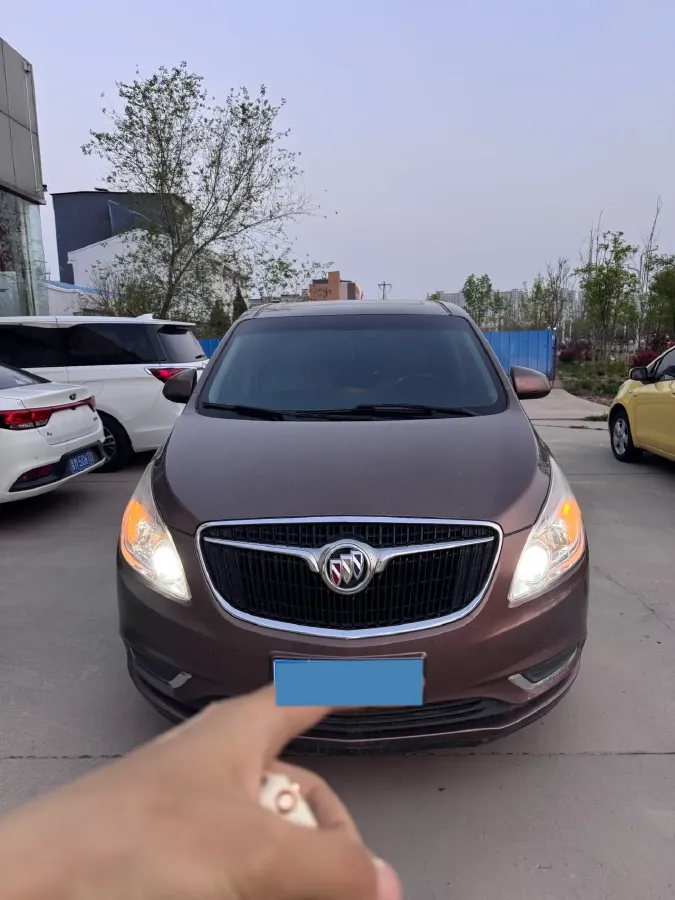 2018 Buick GL8 2.0T 260HP L4 6AT,autocango,china used car exporter,china ev exporter,chinese used car exporter,chinese used ev exporter