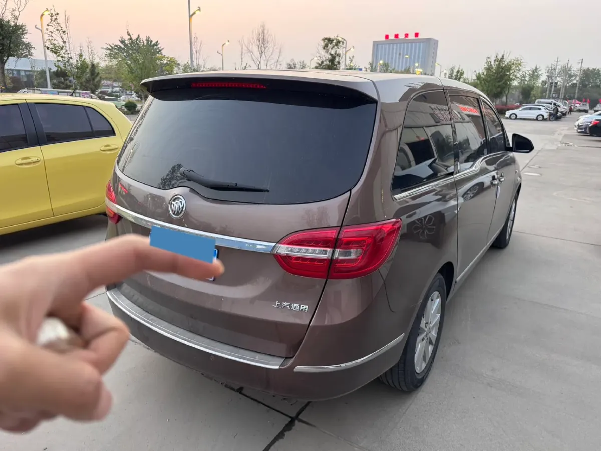 2018 Buick GL8 2.0T 260HP L4 6AT,autocango,china used car exporter,china ev exporter,chinese used car exporter,chinese used ev exporter