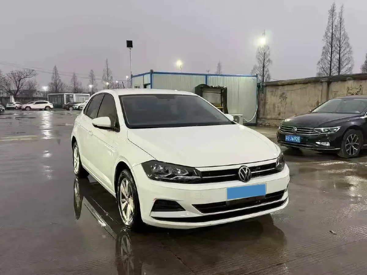 2023 Volkswagen Polo 1.5L 113HP L4 6AT,autocango,china used car exporter,china ev exporter,chinese used car exporter,chinese used ev exporter