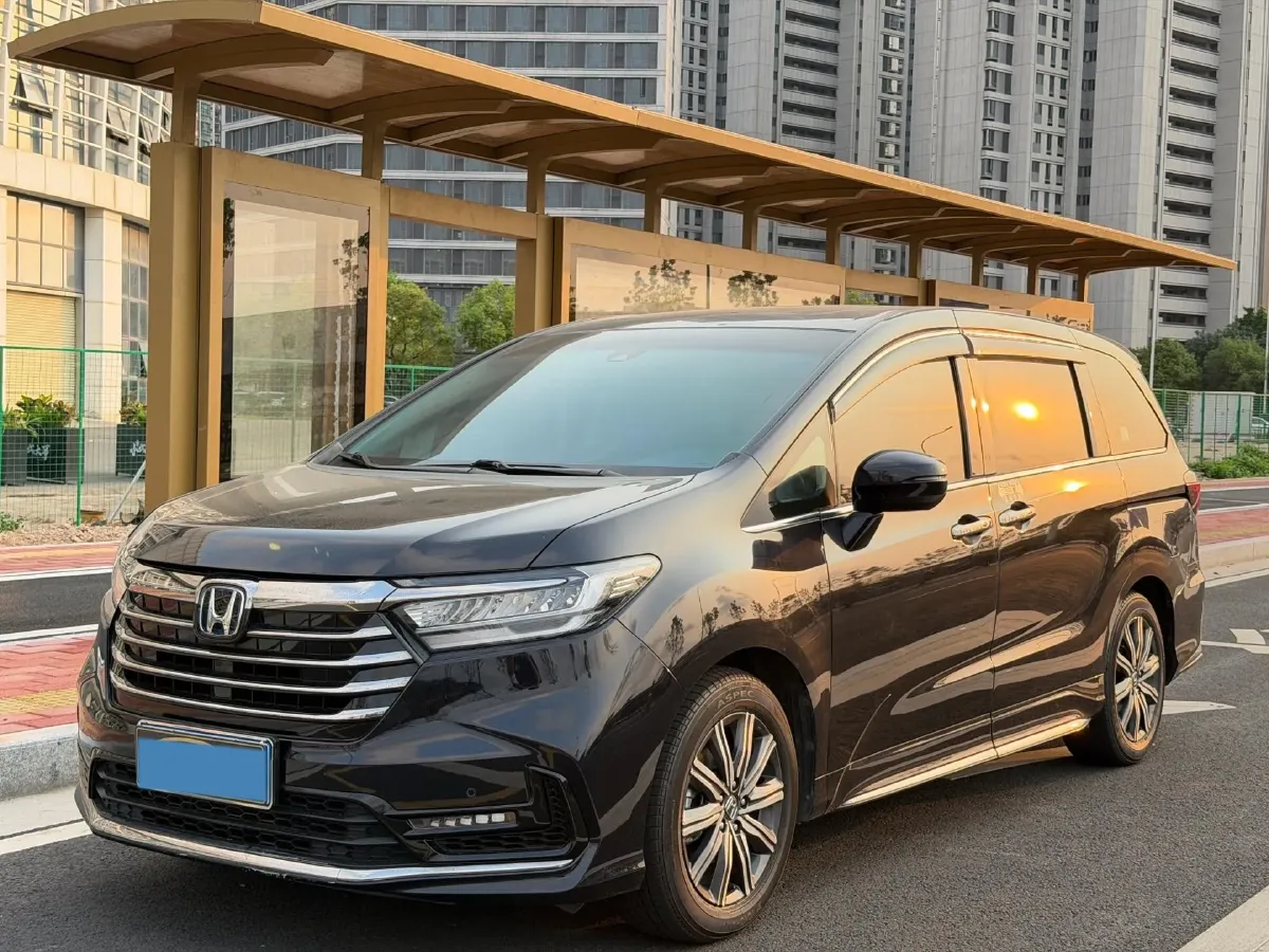 2022 Honda Odyssey 2.0L 146HP L4 E-CVT Hybrid,autocango,china used car exporter,china ev exporter,chinese used car exporter,chinese used ev exporter
