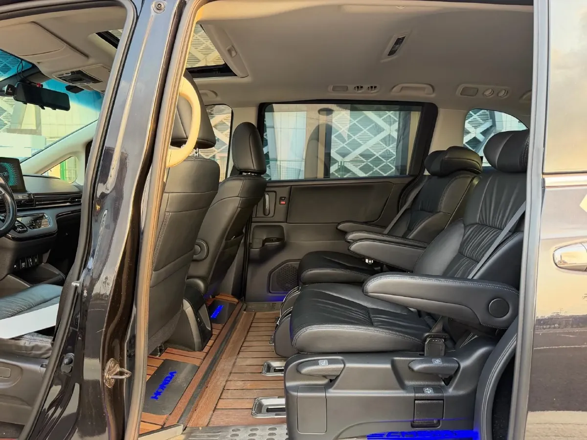 2022 Honda Odyssey 2.0L 146HP L4 E-CVT Hybrid,autocango,china used car exporter,china ev exporter,chinese used car exporter,chinese used ev exporter