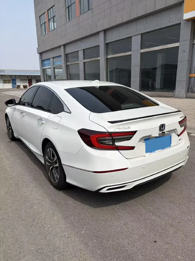 2022 Honda Accord 2.0L 146HP L4 E-CVT Hybrid,autocango,china used car exporter,china ev exporter,chinese used car exporter,chinese used ev exporter