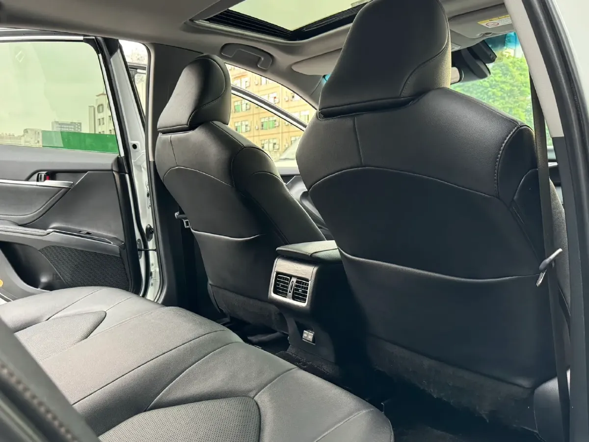 2023 Toyota Camry 2.0L 177HP L4 CVT,autocango,china used car exporter,china ev exporter,chinese used car exporter,chinese used ev exporter