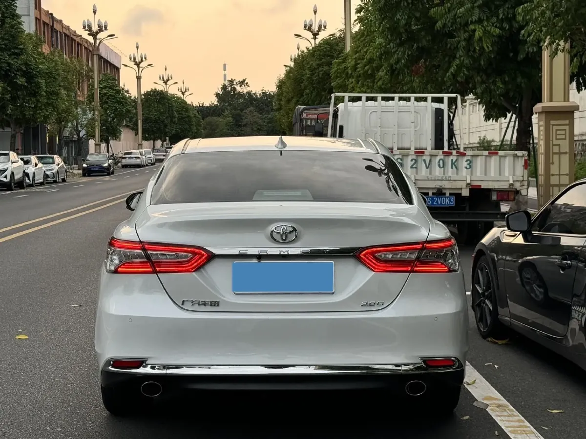 2023 Toyota Camry 2.0L 177HP L4 CVT,autocango,china used car exporter,china ev exporter,chinese used car exporter,chinese used ev exporter