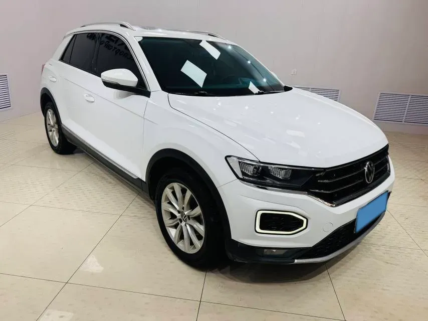 2021 Volkswagen T-Roc 1.4T 150HP L4 7DCT,autocango,china used car exporter,china ev exporter,chinese used car exporter,chinese used ev exporter