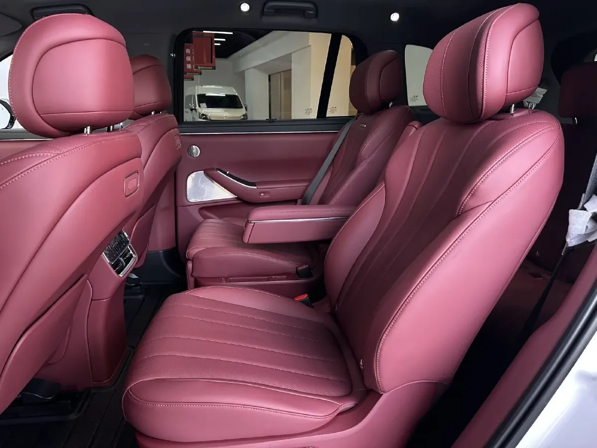 2026 AITO AITO M7 BEV,autocango,china used car exporter,china ev exporter,chinese used car exporter,chinese used ev exporter