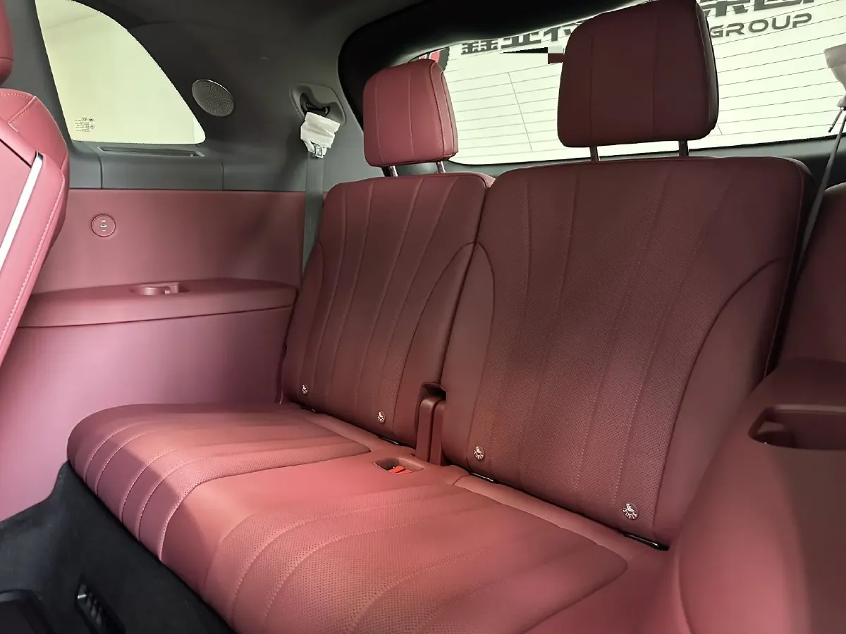 2026 AITO AITO M7 BEV,autocango,china used car exporter,china ev exporter,chinese used car exporter,chinese used ev exporter