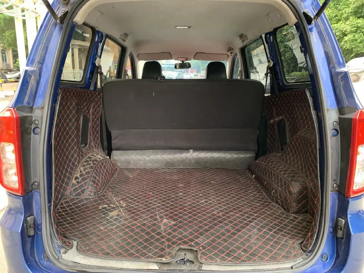 2019 WuLing HongGuang 1.5L 105HP L4 5MT,autocango,china used car exporter,china ev exporter,chinese used car exporter,chinese used ev exporter