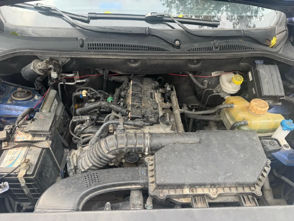 2019 WuLing HongGuang 1.5L 105HP L4 5MT,autocango,china used car exporter,china ev exporter,chinese used car exporter,chinese used ev exporter