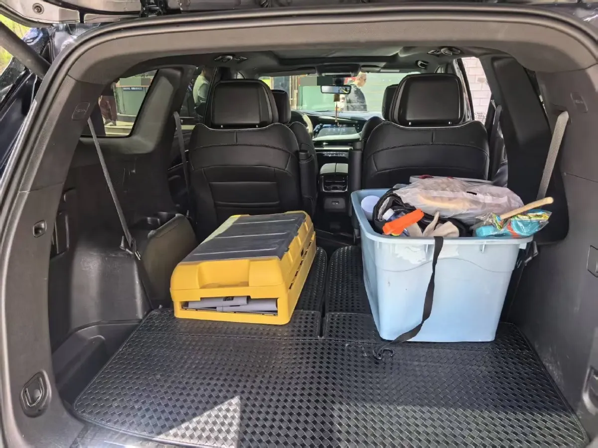 2022 Buick Enclave 2.0T 237HP L4 9AT,autocango,china used car exporter,china ev exporter,chinese used car exporter,chinese used ev exporter