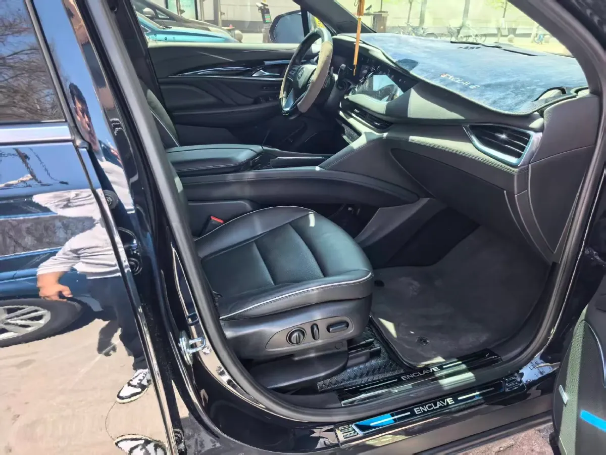 2022 Buick Enclave 2.0T 237HP L4 9AT,autocango,china used car exporter,china ev exporter,chinese used car exporter,chinese used ev exporter