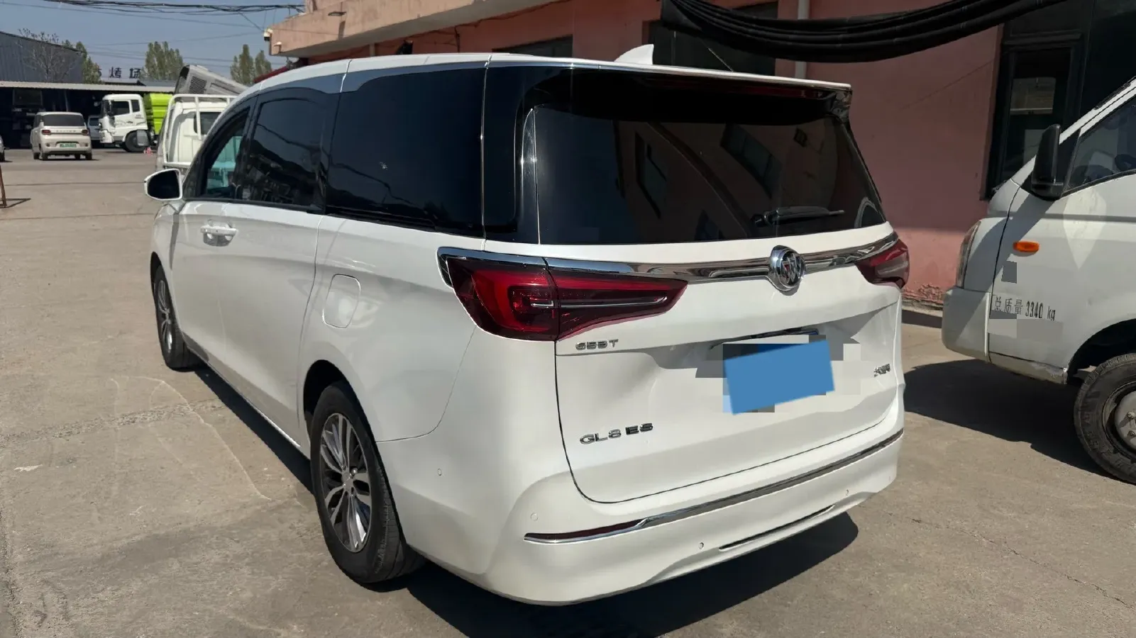 2021 Buick GL8 2.0T 237HP L4 9AT,autocango,china used car exporter,china ev exporter,chinese used car exporter,chinese used ev exporter