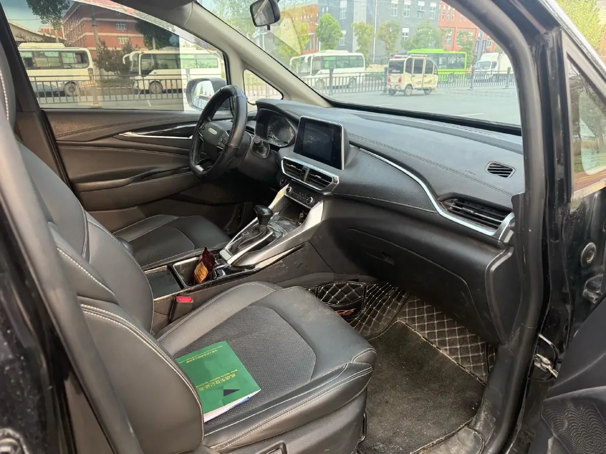 2021 MAXUS G50 1.5T 169HP L4 7DCT,autocango,china used car exporter,china ev exporter,chinese used car exporter,chinese used ev exporter