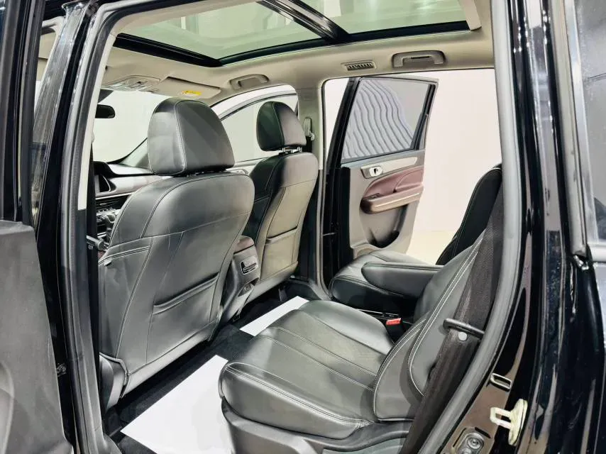 2021 GAC Trumpchi M6 1.5T 169HP L4 7DCT,autocango,china used car exporter,china ev exporter,chinese used car exporter,chinese used ev exporter