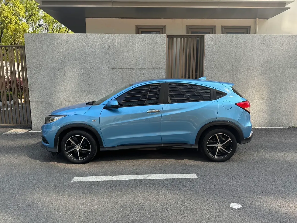2020 Honda Vezel 1.5L 131HP L4 CVT,autocango,china used car exporter,china ev exporter,chinese used car exporter,chinese used ev exporter