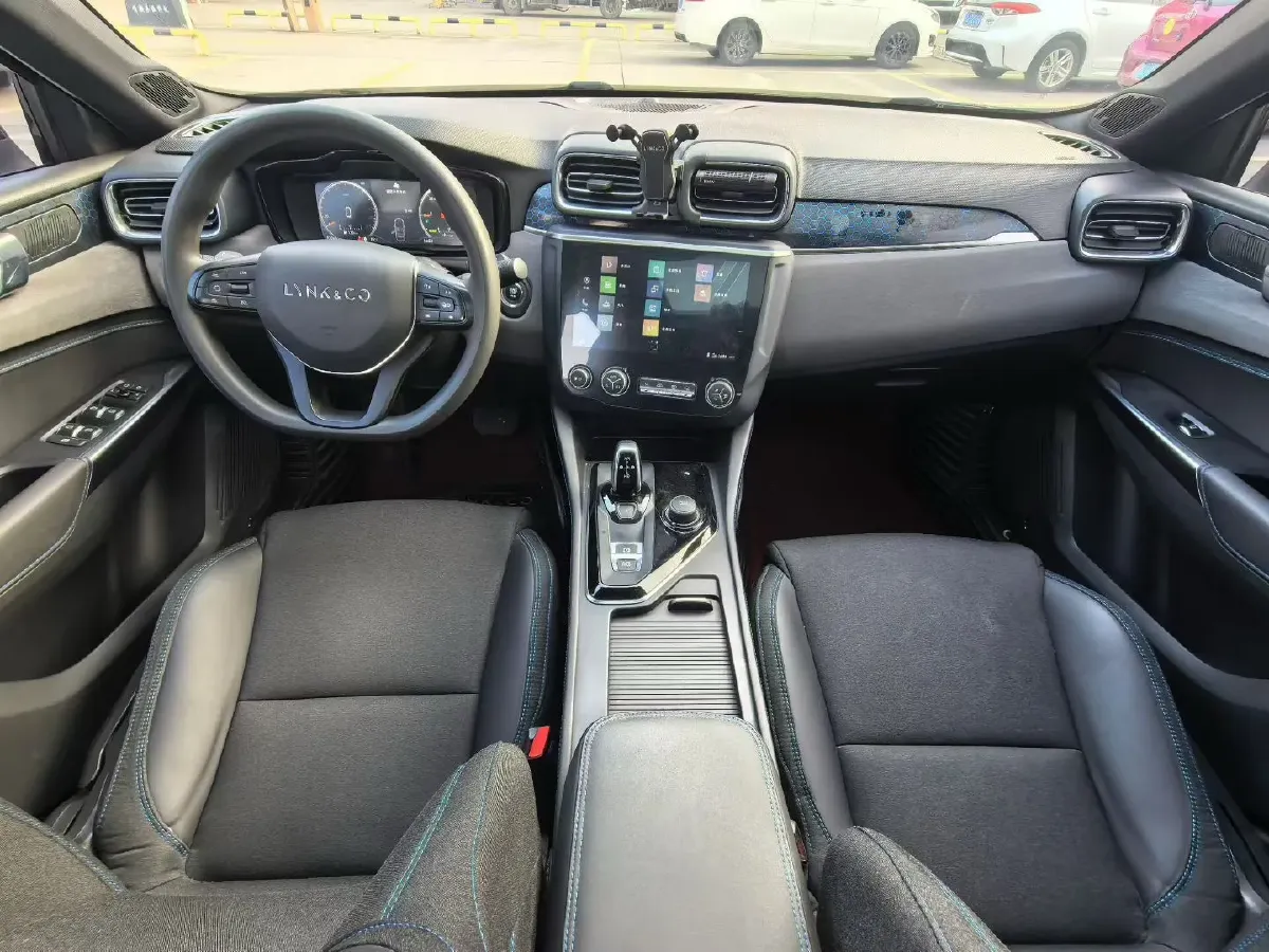 2019 LYNK&CO 03 New Energy 1.5T 180HP L3 7DCT PHEV 9.4KWH,autocango,china used car exporter,china ev exporter,chinese used car exporter,chinese used ev exporter