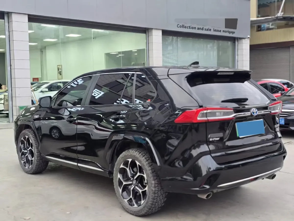 2021 Toyota Wildlander 2.5L 180HP L4 E-CVT PHEV 15.984KWH,autocango,china used car exporter,china ev exporter,chinese used car exporter,chinese used ev exporter