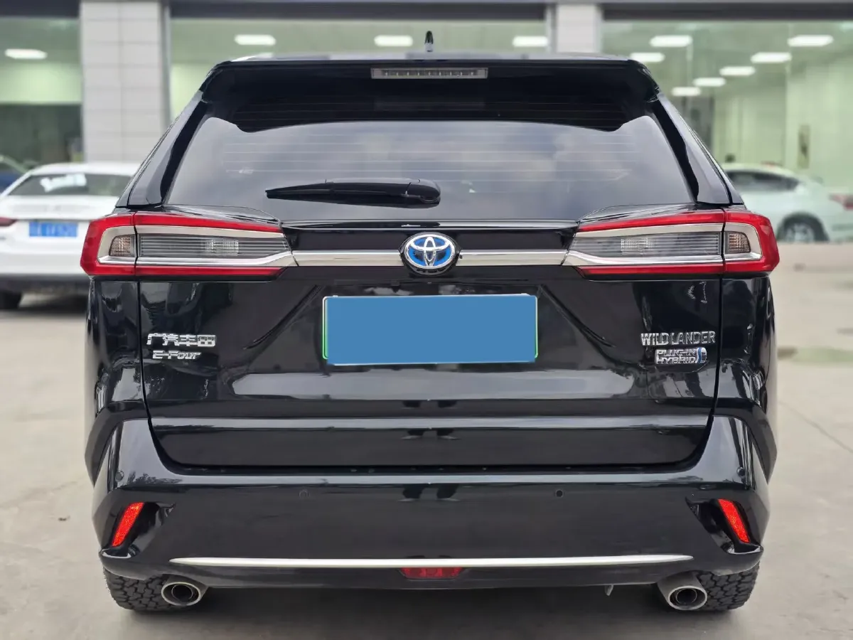 2021 Toyota Wildlander 2.5L 180HP L4 E-CVT PHEV 15.984KWH,autocango,china used car exporter,china ev exporter,chinese used car exporter,chinese used ev exporter