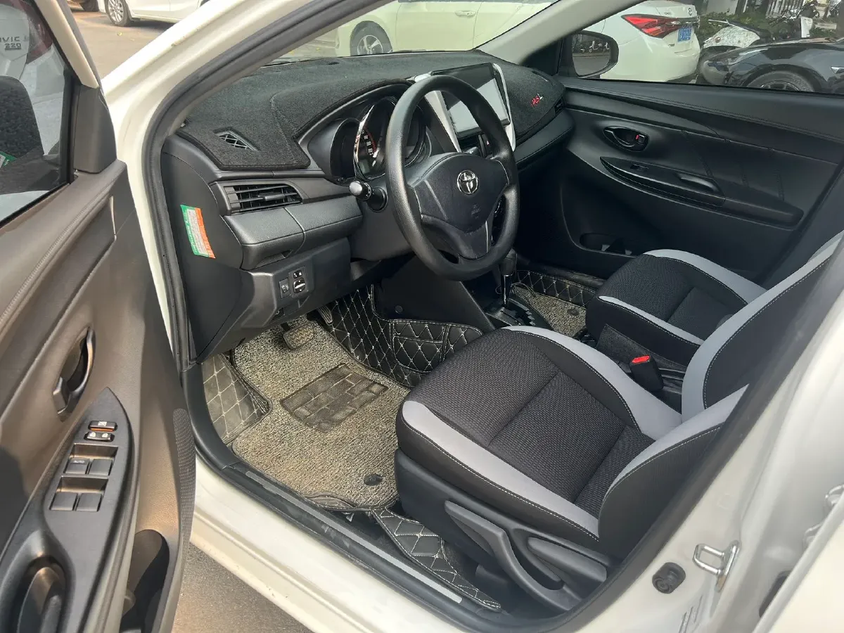 2020 Toyota Yaris L 1.5L 110HP L4 CVT,autocango,china used car exporter,china ev exporter,chinese used car exporter,chinese used ev exporter