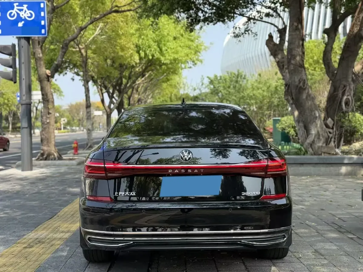 2026 Volkswagen Passat 2.0T 220HP L4 7DCT,autocango,china used car exporter,china ev exporter,chinese used car exporter,chinese used ev exporter