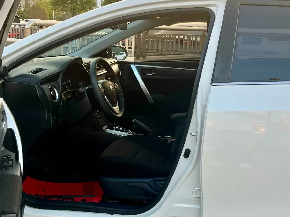 2018 Toyota Corolla 1.2T 116HP L4 CVT,autocango,china used car exporter,china ev exporter,chinese used car exporter,chinese used ev exporter