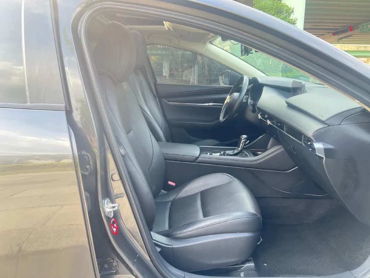 2020 Mazda 3 Axela 2.0L 158HP L4 6AT,autocango,china used car exporter,china ev exporter,chinese used car exporter,chinese used ev exporter