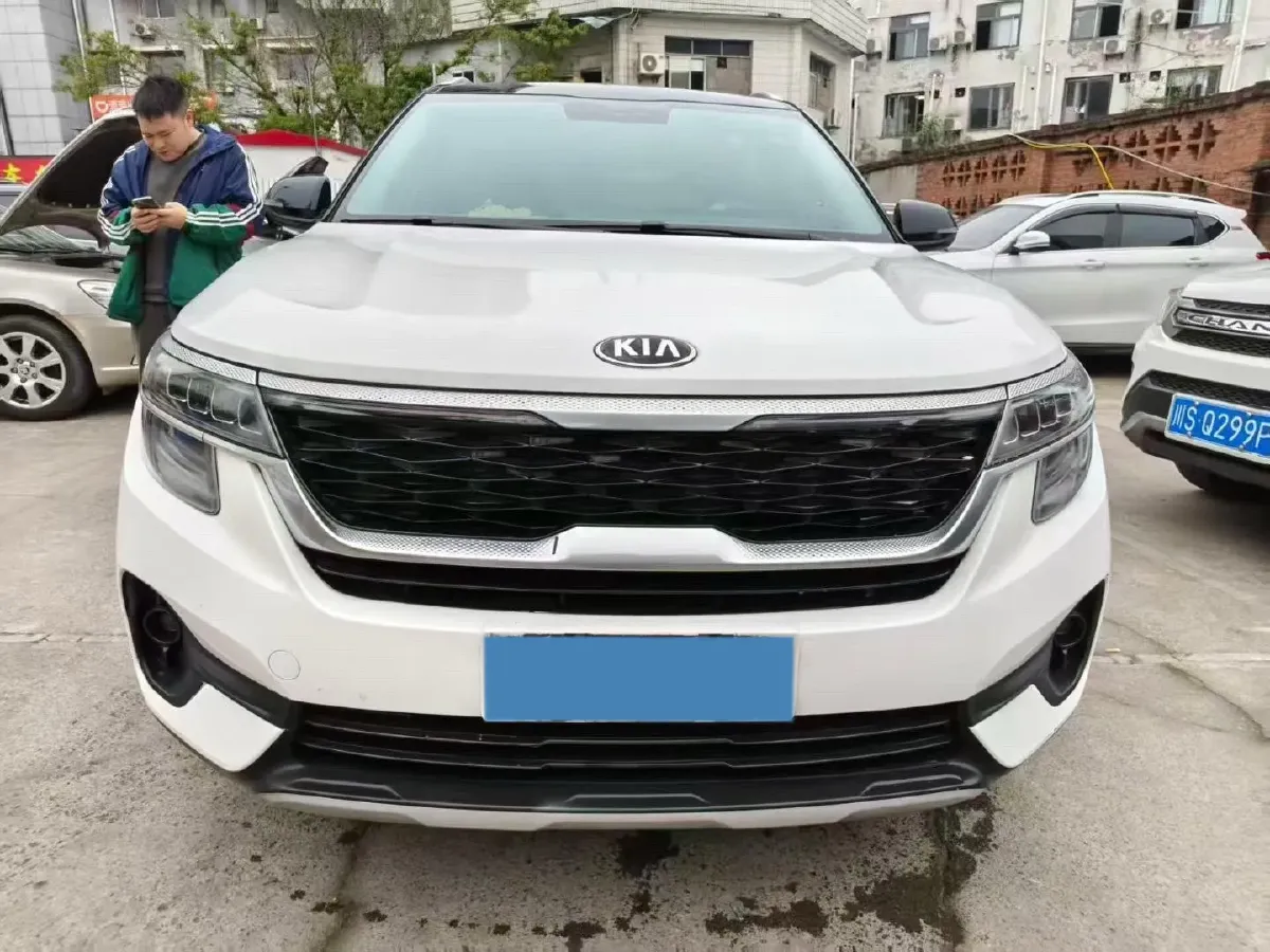 2020 Kia KX3 1.5L 115HP L4 CVT,autocango,china used car exporter,china ev exporter,chinese used car exporter,chinese used ev exporter