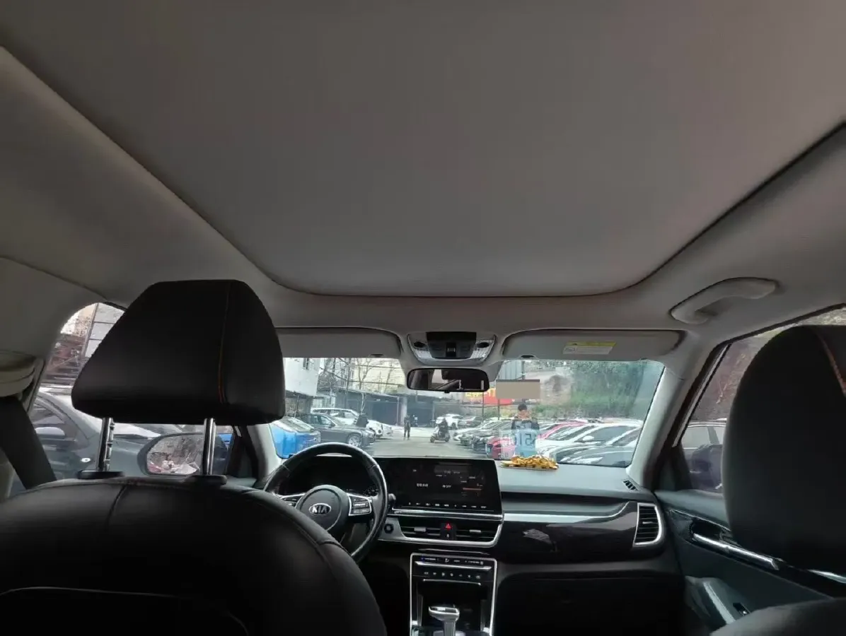 2020 Kia KX3 1.5L 115HP L4 CVT,autocango,china used car exporter,china ev exporter,chinese used car exporter,chinese used ev exporter