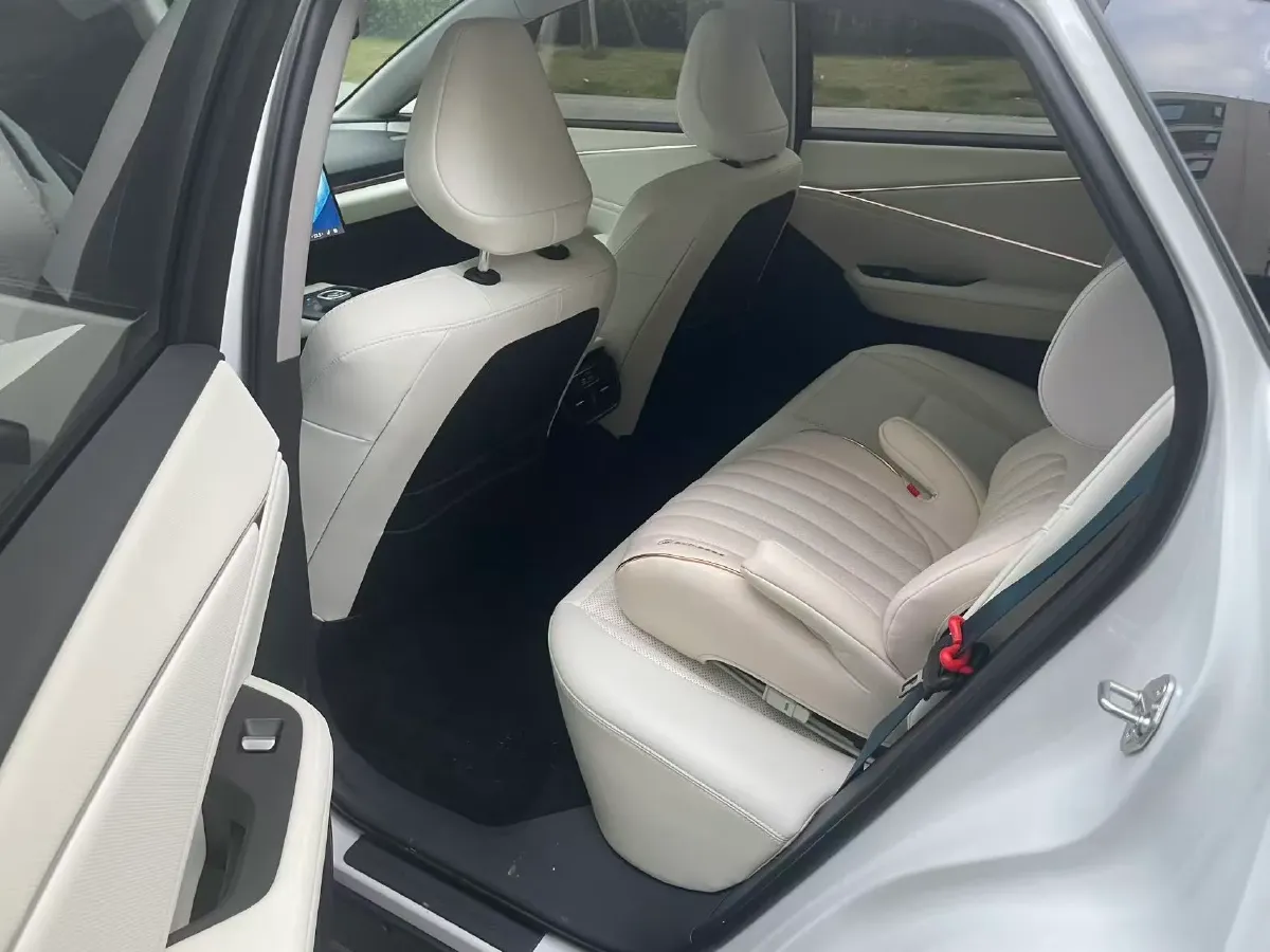 2025 Toyota bZ5 BEV,autocango,china used car exporter,china ev exporter,chinese used car exporter,chinese used ev exporter