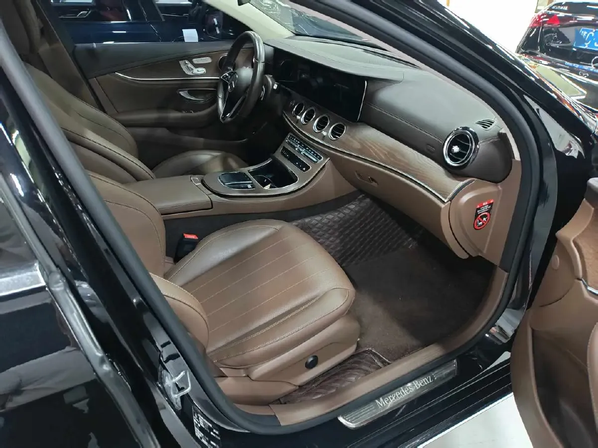 2023 Mercedes-Benz E Class 2.0T 258HP L4 9AT,autocango,china used car exporter,china ev exporter,chinese used car exporter,chinese used ev exporter