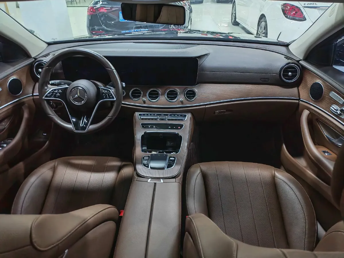 2023 Mercedes-Benz E Class 2.0T 258HP L4 9AT,autocango,china used car exporter,china ev exporter,chinese used car exporter,chinese used ev exporter