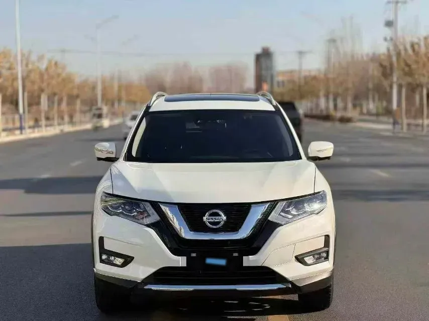 2023 Nissan X-Trail 2.0L 151HP L4 CVT,autocango,china used car exporter,china ev exporter,chinese used car exporter,chinese used ev exporter