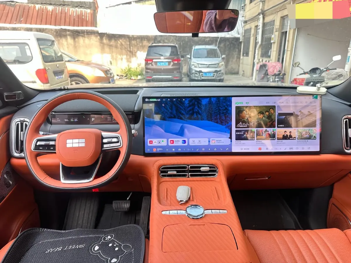 2025 Volkswagen Tiguan L 2.0T 220HP L4 7DCT,autocango,china used car exporter,china ev exporter,chinese used car exporter,chinese used ev exporter