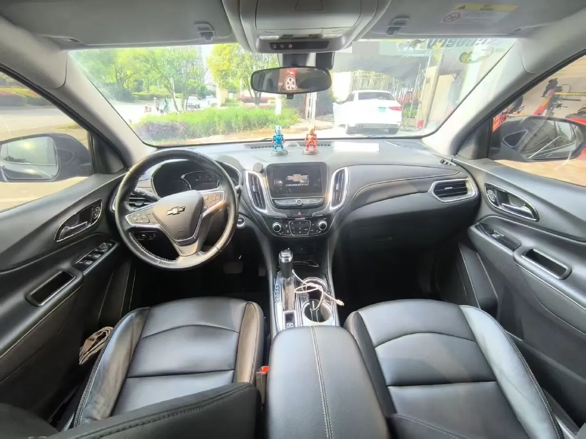 2018 Chevrolet Equinox 2.0T 260HP L4 9AT,autocango,china used car exporter,china ev exporter,chinese used car exporter,chinese used ev exporter