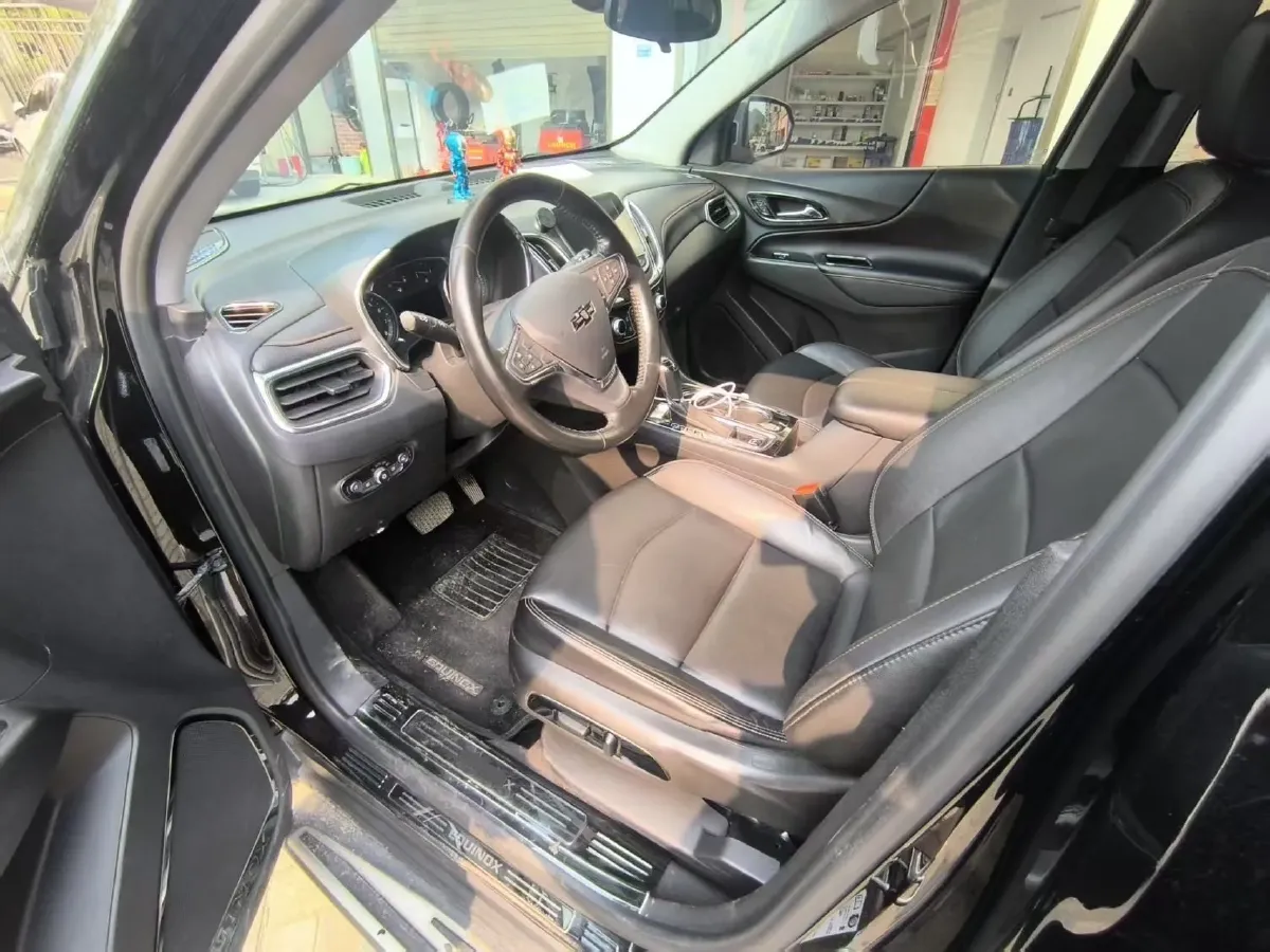 2018 Chevrolet Equinox 2.0T 260HP L4 9AT,autocango,china used car exporter,china ev exporter,chinese used car exporter,chinese used ev exporter