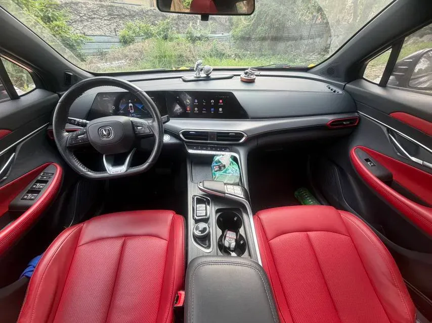 2020 ChangAn UNI-T 1.5T 180HP L4 7DCT,autocango,china used car exporter,china ev exporter,chinese used car exporter,chinese used ev exporter