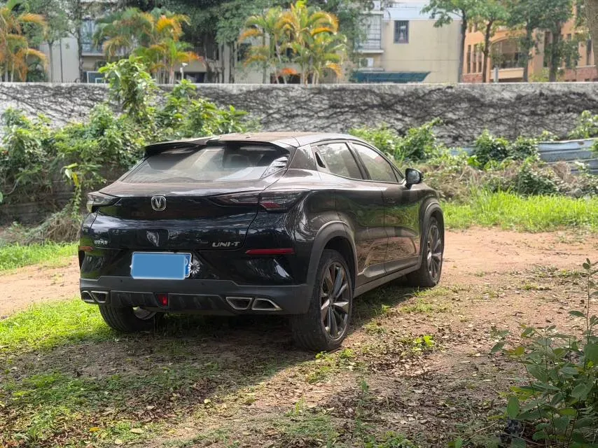 2020 ChangAn UNI-T 1.5T 180HP L4 7DCT,autocango,china used car exporter,china ev exporter,chinese used car exporter,chinese used ev exporter