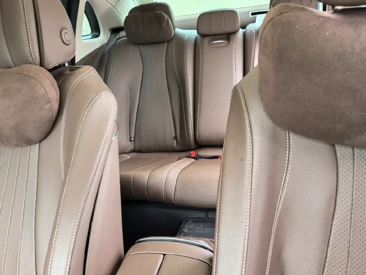 2023 Mercedes-Benz E Class 2.0T 258HP L4 9AT,autocango,china used car exporter,china ev exporter,chinese used car exporter,chinese used ev exporter