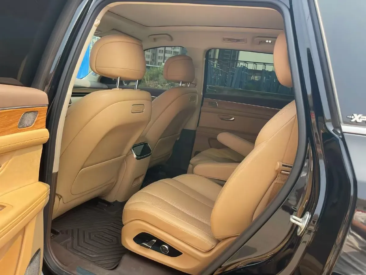 2024 AITO AITO M7 1.5T 152HP L4 REEV 40KWH,autocango,china used car exporter,china ev exporter,chinese used car exporter,chinese used ev exporter