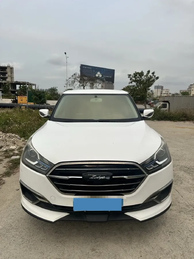 2017 Zotye T300 1.5L 112HP L4 5MT,autocango,china used car exporter,china ev exporter,chinese used car exporter,chinese used ev exporter