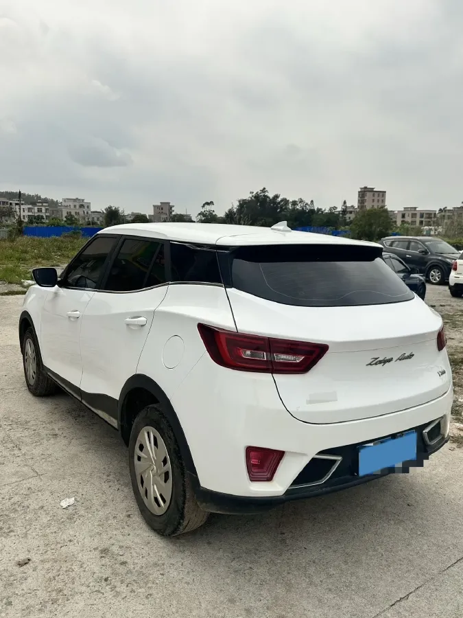 2017 Zotye T300 1.5L 112HP L4 5MT,autocango,china used car exporter,china ev exporter,chinese used car exporter,chinese used ev exporter