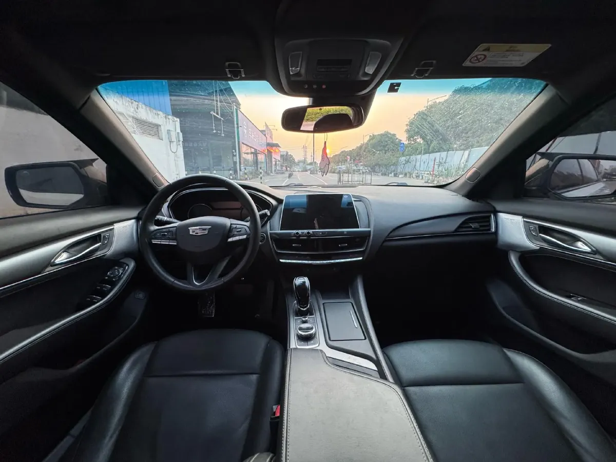 2021 Cadillac CT5 2.0T 237HP L4 10AT,autocango,china used car exporter,china ev exporter,chinese used car exporter,chinese used ev exporter