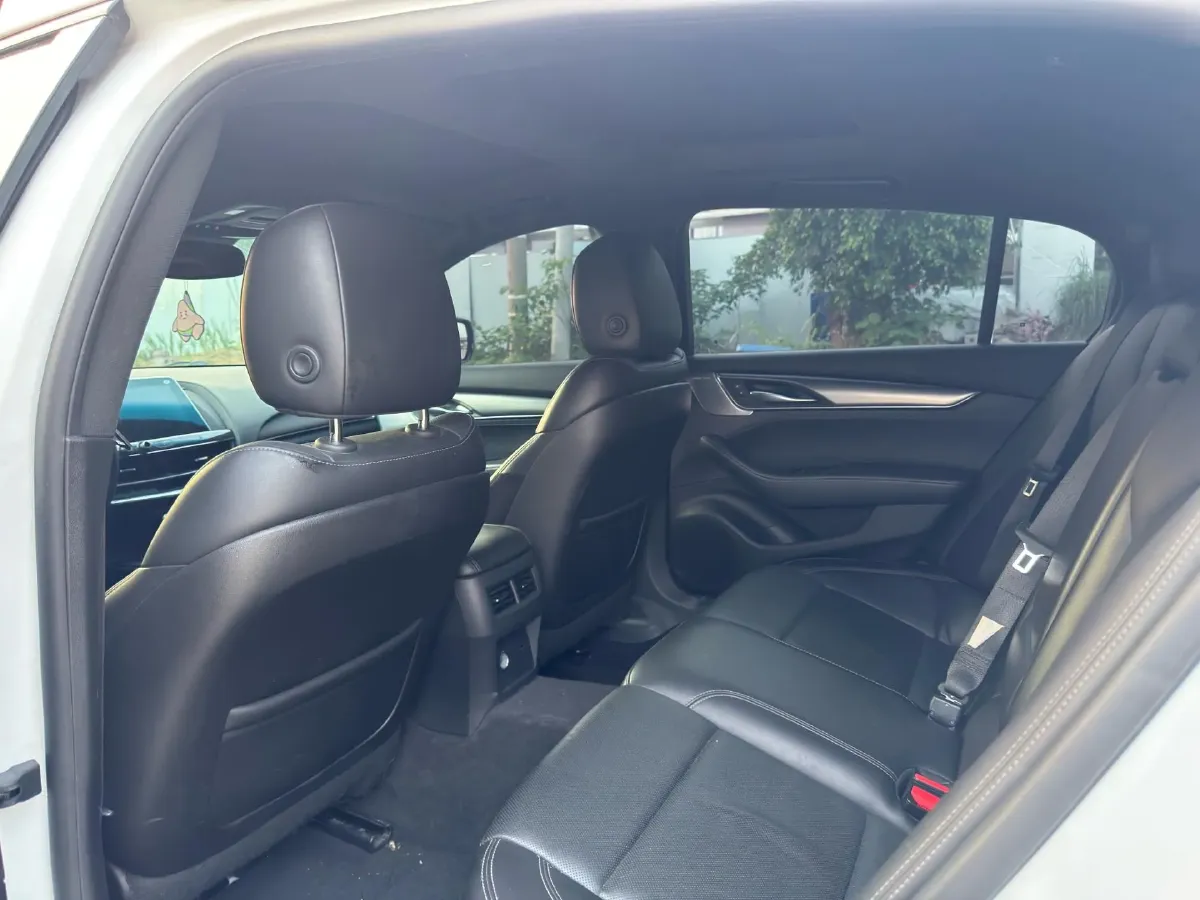 2021 Cadillac CT5 2.0T 237HP L4 10AT,autocango,china used car exporter,china ev exporter,chinese used car exporter,chinese used ev exporter