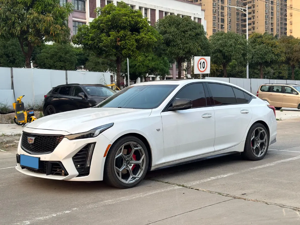 2021 Cadillac CT5 2.0T 237HP L4 10AT,autocango,china used car exporter,china ev exporter,chinese used car exporter,chinese used ev exporter