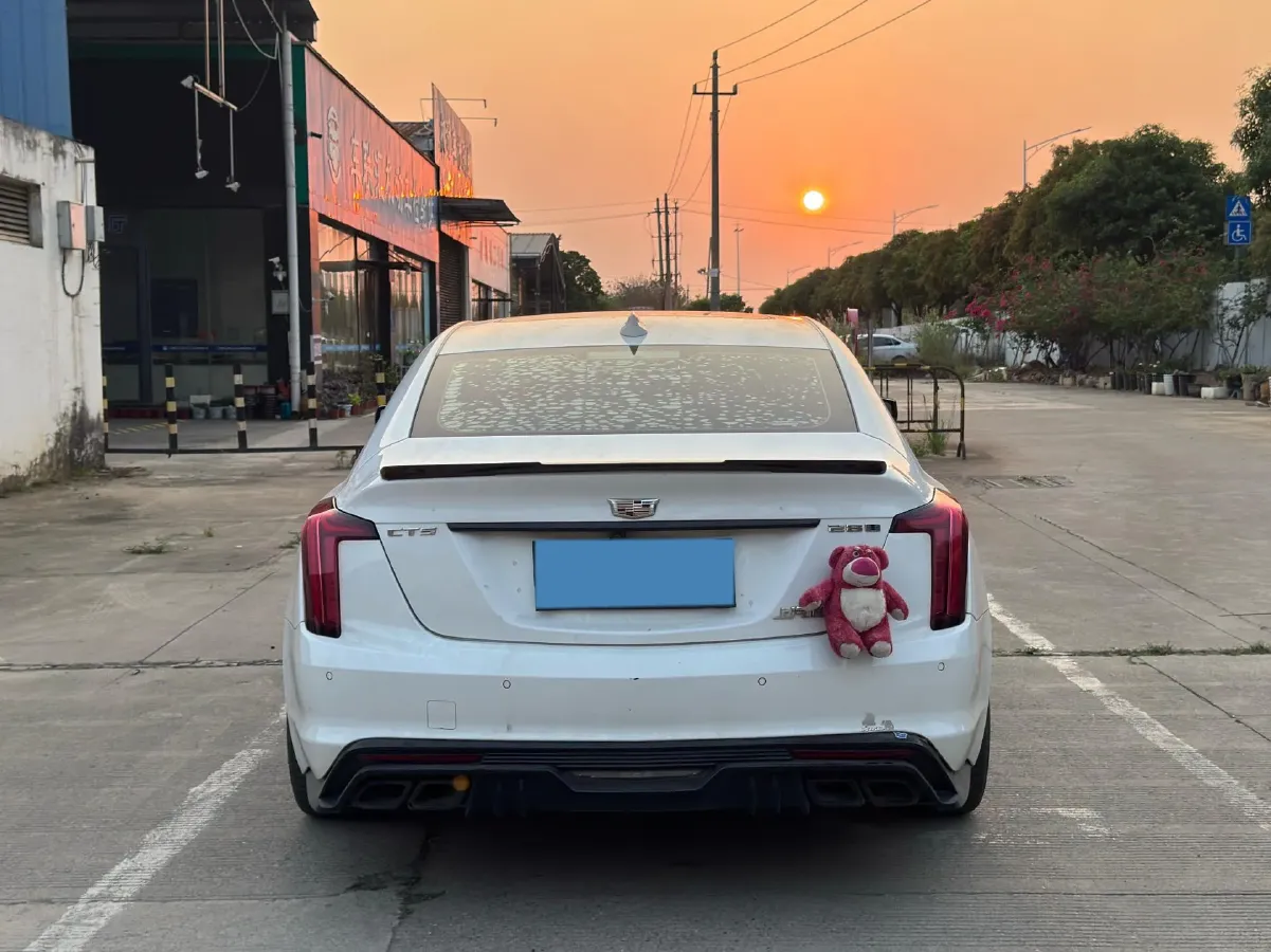2021 Cadillac CT5 2.0T 237HP L4 10AT,autocango,china used car exporter,china ev exporter,chinese used car exporter,chinese used ev exporter